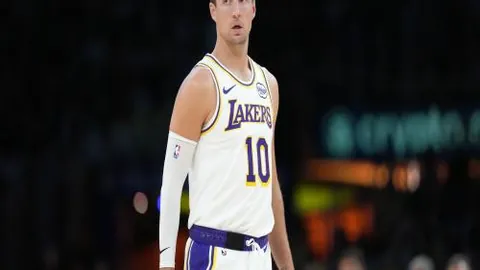 马竞挑战巴萨：进球盛宴与绝杀瞬间点评